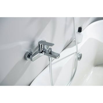 AQ1748CR ЛУГАНО смеситель для ванны с душевым гарнитуром 3jet AQ1748CR-9