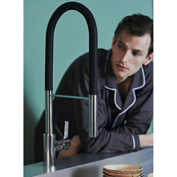 Ideal Standard Gusto Смеситель для кухни, на 1 отв., с высоким трубчатым вытяжным изливом R-типа, цвет: хром. BD417AA-3