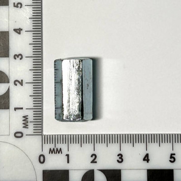 Гайка М8 соединительная-4