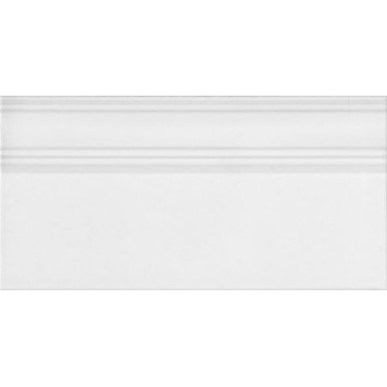 Монфорте Плинтус белый обрезной FME006R 20х40