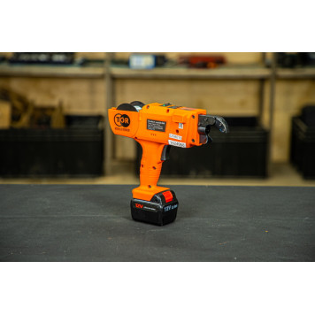 Пистолет для вязки арматуры TOR SG-34 8-34 мм 9 Ач-1