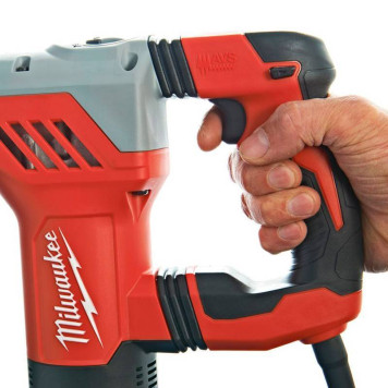 Перфоратор Milwaukee PLH 28 XE-2