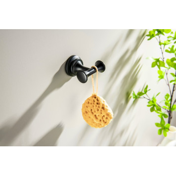 AQ4502MB КЛАССИК крючок двойной, матовый черный AQ4502MB-1