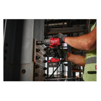 Гайковерт аккумуляторный Milwaukee M18 FHIW2F12-502X-11