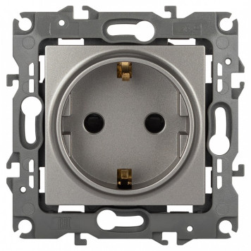 Розетка с заземлением и со шторкой, без рамки Эра Эра 12 12-2102-16