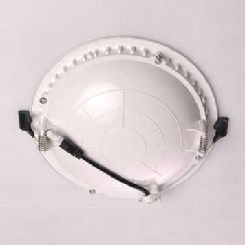 Встраиваемый светильник DeMarkt Стаут 6 702011901-4