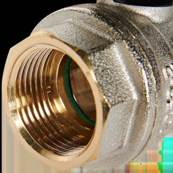 Шаровой кран BUGATTI Oregon с ручкой-бабочкой и внутренней резьбой 3/4.-1