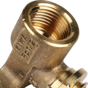 На стену REHAU RAUTITAN Угольник 20-Rp 1/2 для труб из сшитого полиэтилена-5