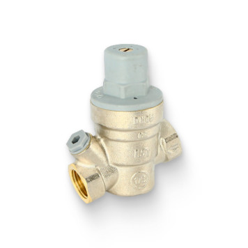 Редуктор давления мембранный 3/4 В 1-6 бар PN16 с отверстием под радиальный манометр 1/4 никел.