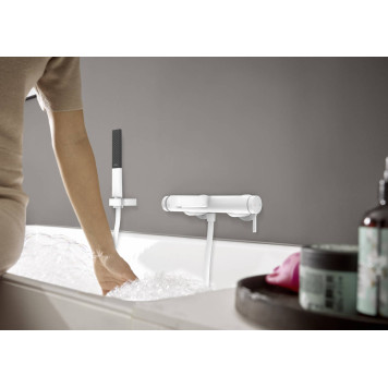 76420700 HG Finoris смеситель для ванны,матовый белый 76420700-2