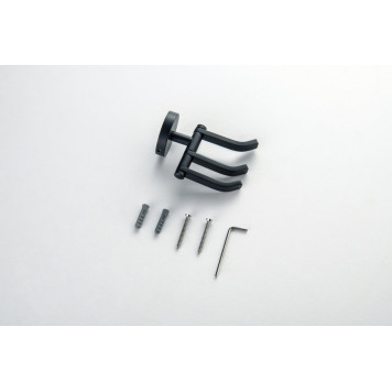 AQ4632MB БЕТТА крючок тройной, матовый черный AQ4632MB-1