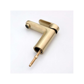 AQ1812BG НИКА смеситель для раковины 90 без донного клапана с гигиеническим ручным душем, шлиф.золото AQ1812BG-1