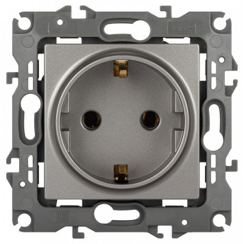 Розетка с заземлением и со шторкой, без рамки Эра Эра 12 12-2101-16