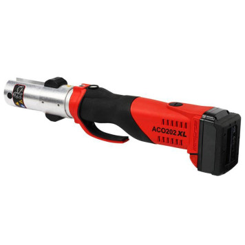 Пресс-инструмент Novopress ACO202XL - набор с 2 аккумуляторами 3,0 Ач, зарядным устройством и чемоданом.