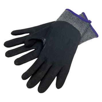 Перчатки Milwaukee Cut level с уровнем сопротивления порезам 6/F,M/8-2