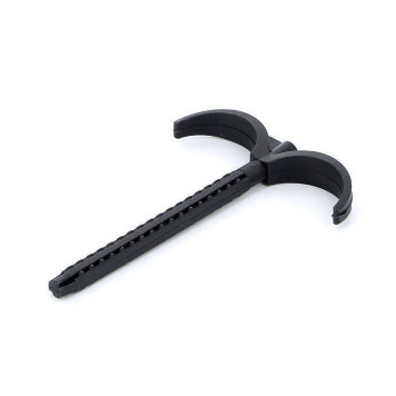 Двойной крюк с дюбелем 8х100 REHAU для труб до 32мм