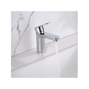 AQ1812CR НИКА смеситель для раковины 90 без донного клапана с гигиеническим ручным душем AQ1812CR-5