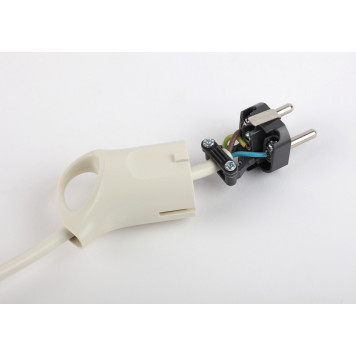 Вилка прямая с заземлением Эра V3-6