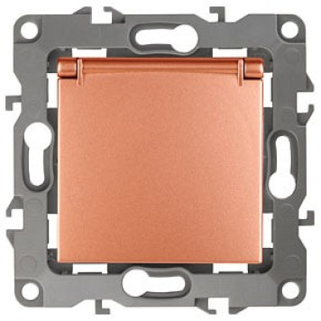 Розетка с заземлением и со шторкой, без рамки с крышкой Эра Эра 12 12-2103-14