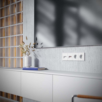 ТВ-розетка и розетка Ethernet RJ-45 без рамки Voltum S70 VLS060702-5