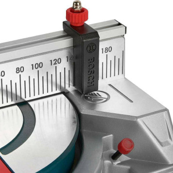Пила торцовочная Bosch GCM 216-4