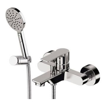 Смеситель для ванны Remer с лейкой держателем и шлангом хром-2