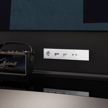 Рамка на 5 постов Voltum S70 VLS100501-3