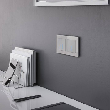 Выключатель сенсорый двухклавишный с подсветкой и функцией Wi-Fi, без рамки Werkel Серебряный W4520606-6