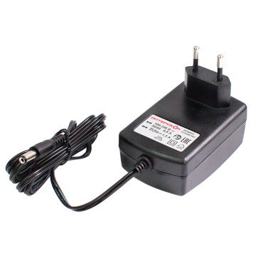 Зарядное устройство ИНТЕРСКОЛ с индикатором ЗУ-1,5/14,4