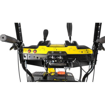 Снегоуборщик бензиновый CHAMPION STT1171E-7