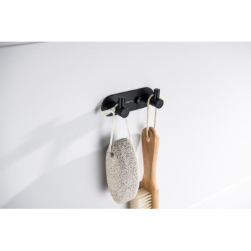 AQ4102MB ЕВРОПА крючок двойной, матовый черный AQ4102MB-2