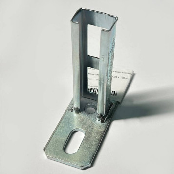 Консоль 27 x 18 х 1,25 х 100 мм-2