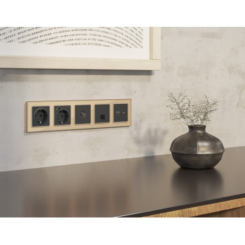 Розетка Ethernet RJ-45 и со шторками, без рамки Ambrella Volt ALFA MA912005-1