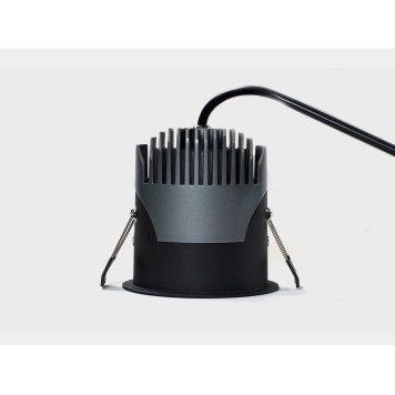 Встраиваемый светильник SWG RC RC-D84-12-BL-WW65-3