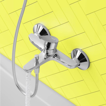 D1010000 Смеситель для ванны и душа-1