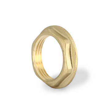 Контргайка с бортиком 1