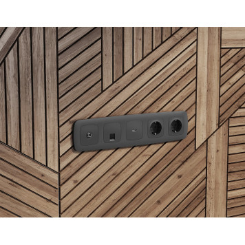 Розетка Ethernet RJ-45 и со шторками, без рамки Ambrella Volt OMEGA MO912005-2