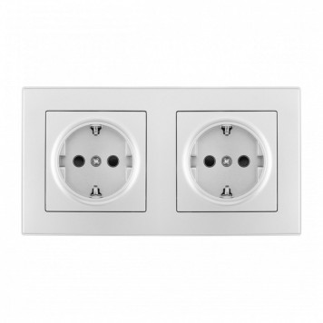 Розетка с заземлением и со шторкой Arte Milano SET06-2 SET06-2-40-1x2 silver