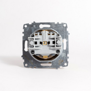 Розетка с заземлением, без рамки Elbi Eleсtriс Zena Vega 609-011400-217-6