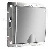Розетка влагозащищенная с заземлением и с шторками, без рамки с крышкой Werkel серебряный W1171206