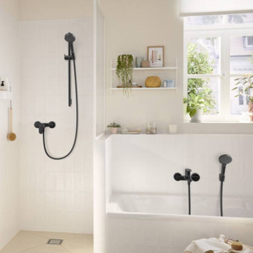 Hansgrohe Rebris S Смеситель для ванны, настенный, цвет: черный матовый. 72440670-6