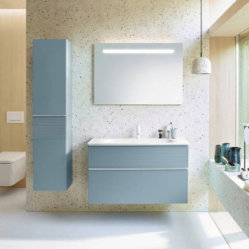 Burgbad Fiumo Зеркало со светодиодной подсветкой, выключателем, подогревом и USB розеткой 100х70х30 мм-1