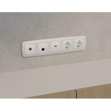 Розетка Ethernet RJ-45 и со шторками, без рамки Ambrella Volt OMEGA MO132005-1