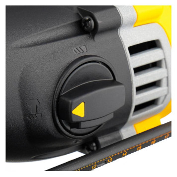 Перфоратор DeWalt D25144KP (с набором оснастки)-9