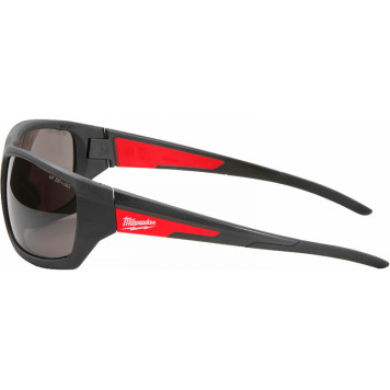 Очки Milwaukee PERFORMANCE с покрытием AS/AF (затемненные) (884)-1