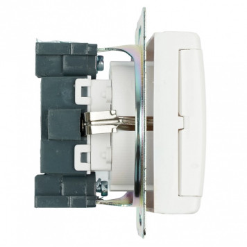 Розетка с заземлением и со шторкой, без рамки с крышкой Stekker Катрин 39302-6