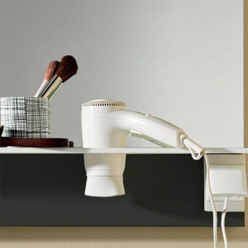 BURGBAD Eqio Зеркало с полкой , светодиод подсв.90х76.9х15см,выкл сбоку справа, 3 крючка, держ для фена справа. цвет серый F2010-3