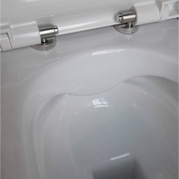 AQ0700-01 ПОЛАРИС унитаз подвесной безободковый, белый 360518360 мм, крышка-сиденье с механизмом плавного закрывания из дюропласта, крепеж AQ0700-01-4