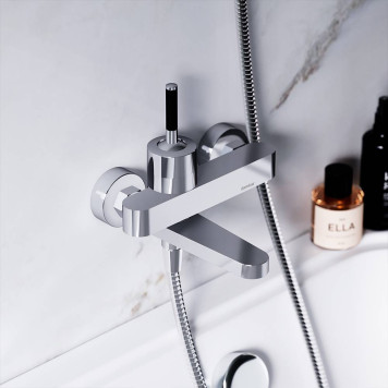 291000000 Смеситель для ванны и душа, c поворотным изливом