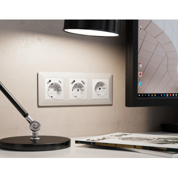 Накладка для розетки с заземлением и со шторками и 2хUSB type A Ambrella Volt Quant AP1290-1